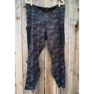 Fabletics PowerHold Camo Print Leggings Workout Running Pants Women's Plus Size